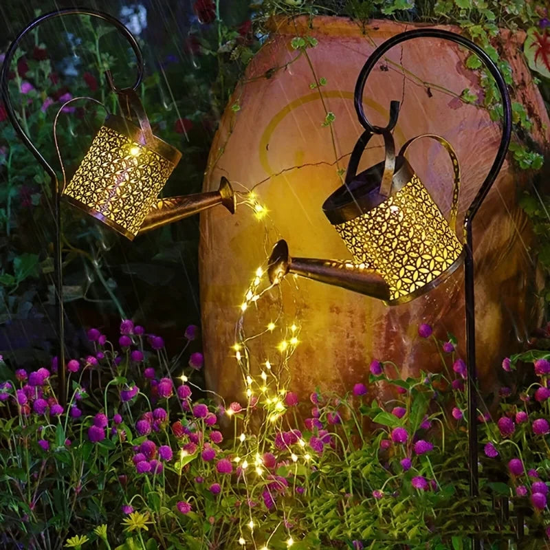 SolarFlow Watering Can Light – Retro Metal Garden Lantern