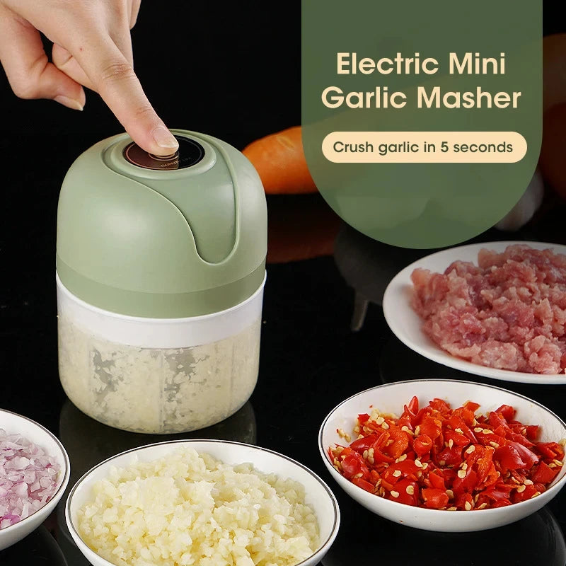 250ml Electric Garlic Chopper – Portable USB Mini Food Processor