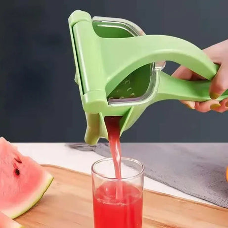 Portable Manual Juicer – Multi-Functional Kitchen Squeezer