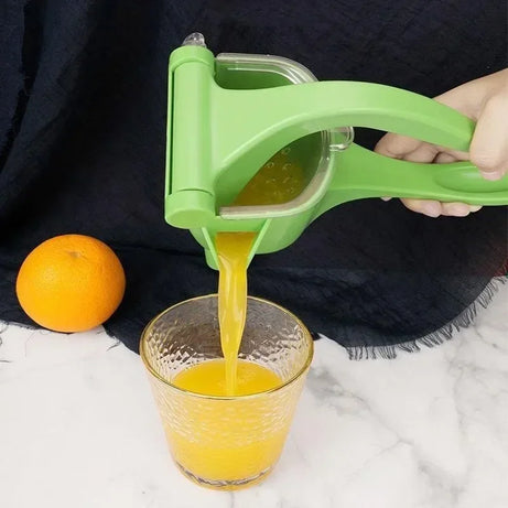 Portable Manual Juicer – Multi-Functional Kitchen Squeezer