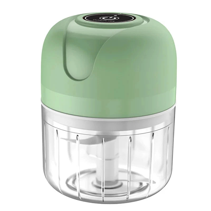 Portable chopper in everyday kitchen use