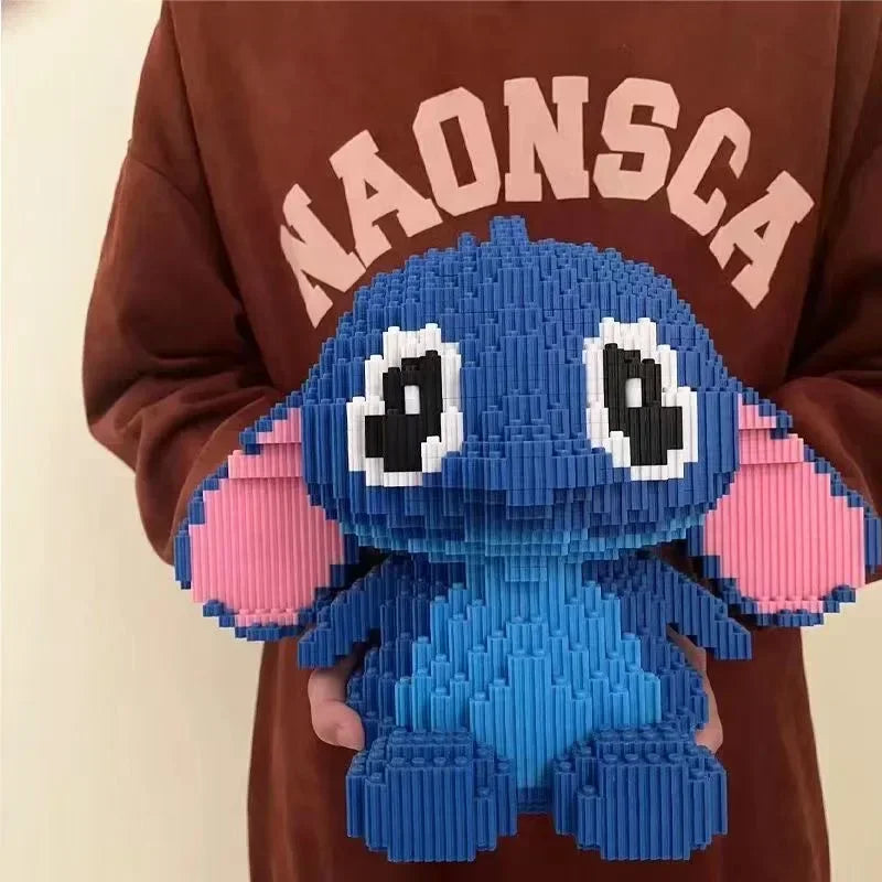 Chibi-style Stitch variant in blue and pink micro bricks